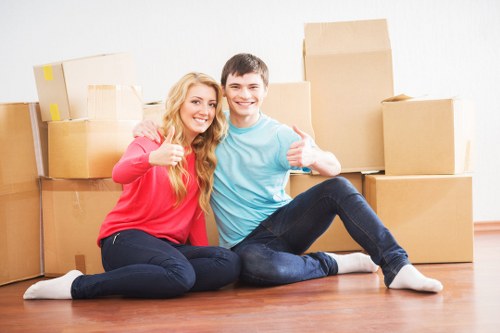 Local house removal service helping with a move near Harlington