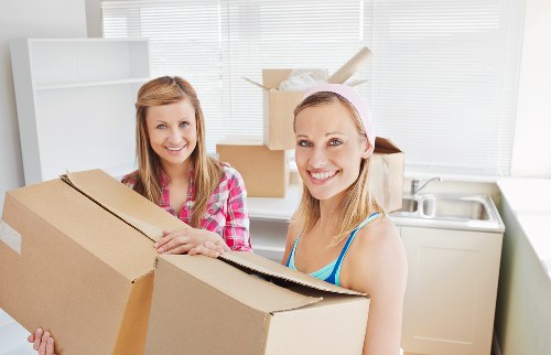 Planning a local man and van move in Harlington