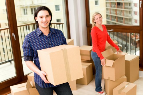 Business delivery and transport service in Harlington area