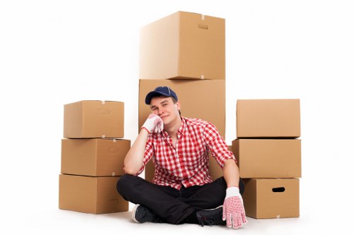 Local transport support for furniture and boxes in Harlington